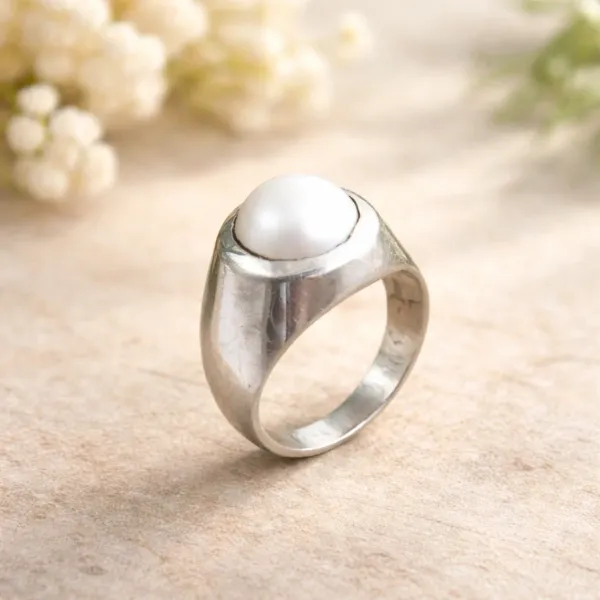 Men's Silver Pearl Signet Ring in 925 Sterling Silver - Buy Natural Pearl Gentleman Ring Online Suyagya