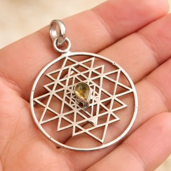 Teardrop Citrine Filigree Pendant in 925 Sterling Silver – Premium Quality